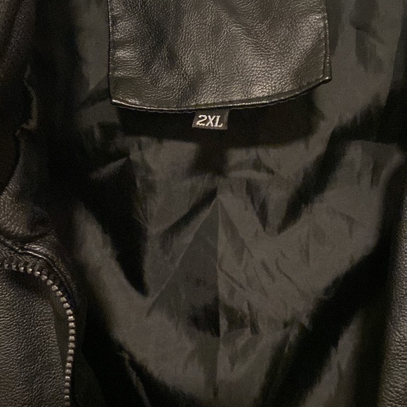 Motorcycle jacket - Picture 3 of 6